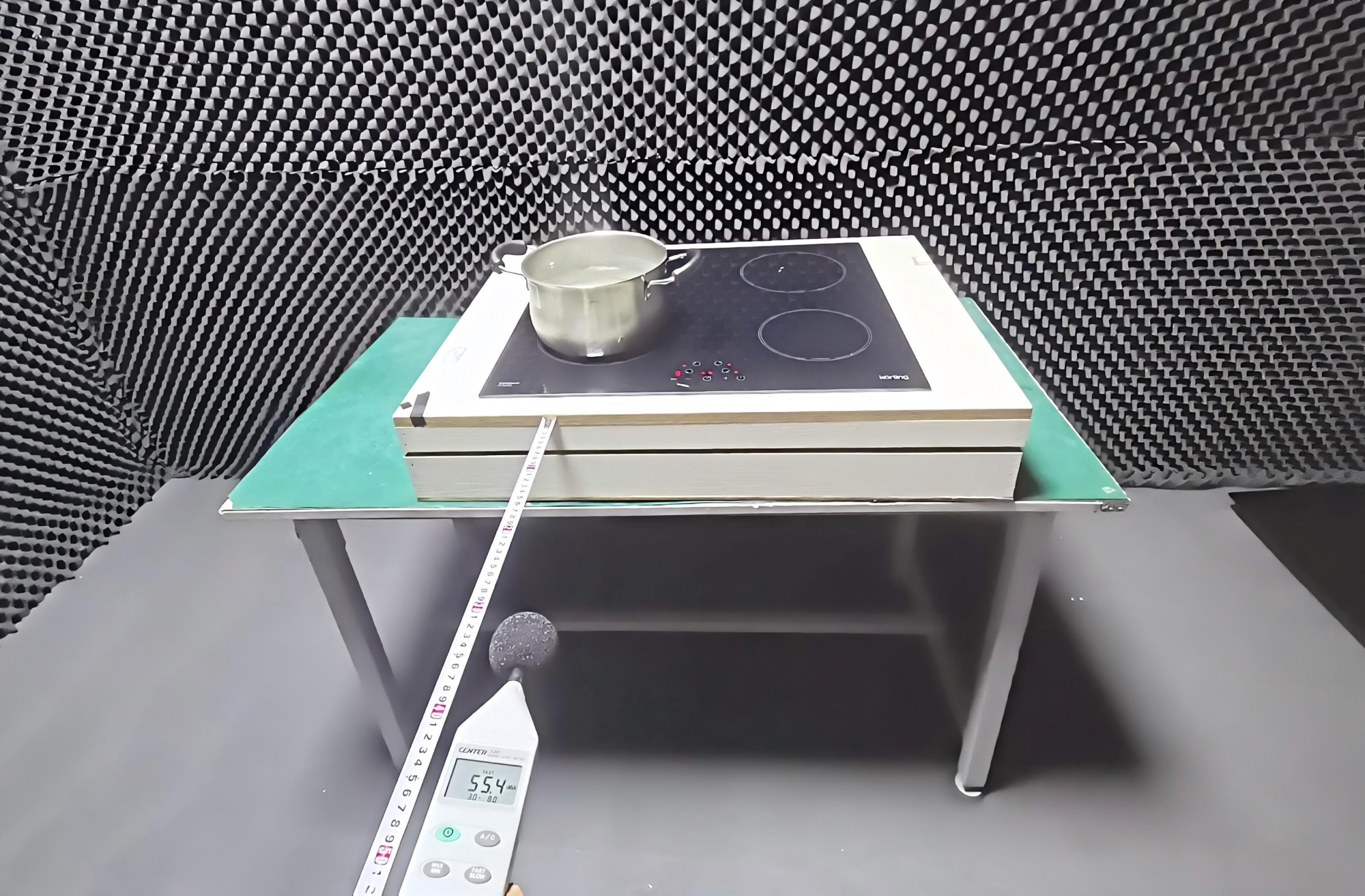19Soundproof Test Room